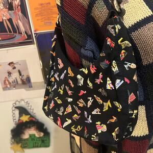 Black y2k partially beaded heel purse